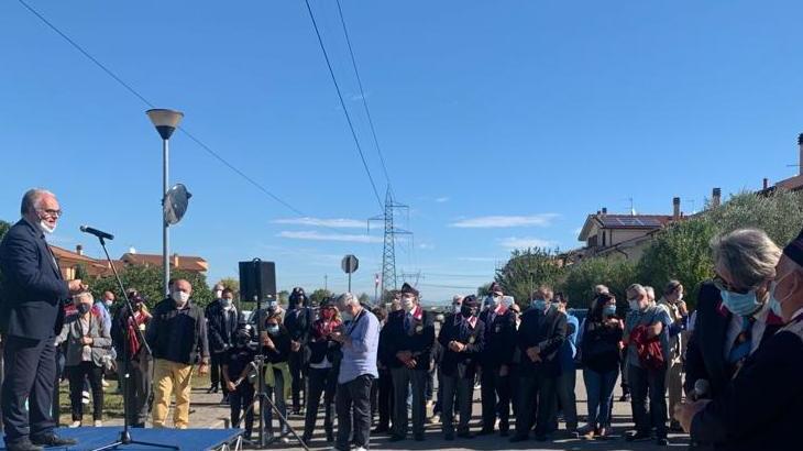 Inaugurato il monumento per le vittime delle stragi