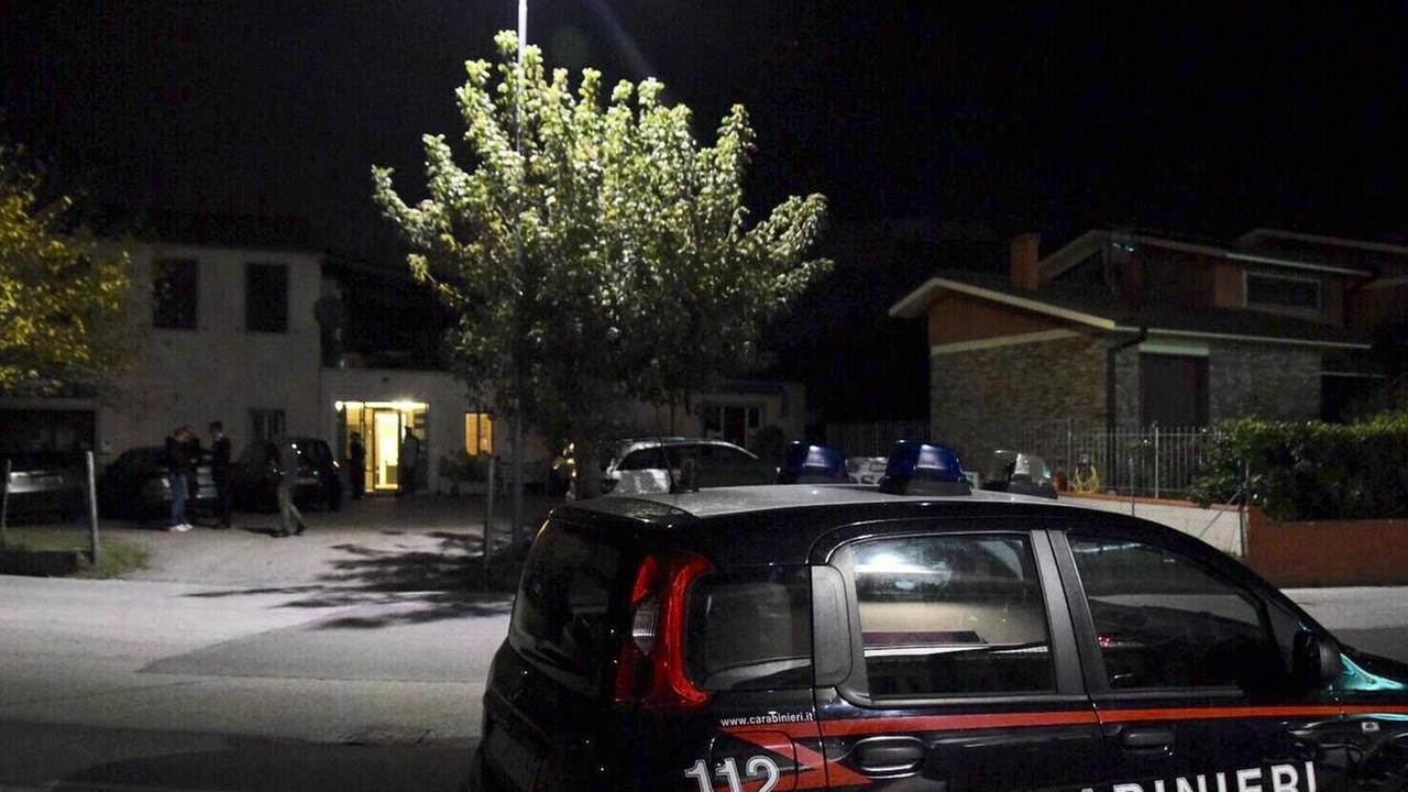Rapinato un laboratorio, chiuse in bagno due impiegate