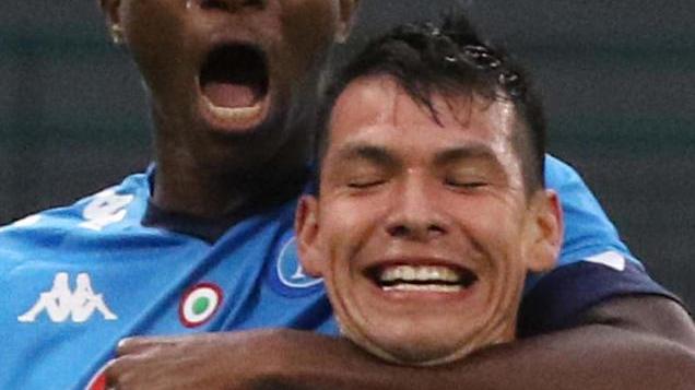 La valanga Napoli si abbatte sul Genoa Doppietta di Lozano