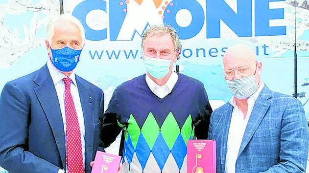 Bonaccini, Malagò e i vip ospiti del Cimone