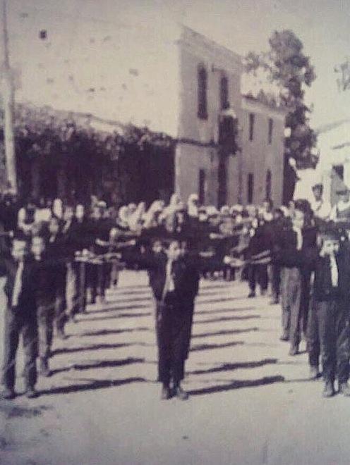 Un voto per l’addio definitivo al Duce 
