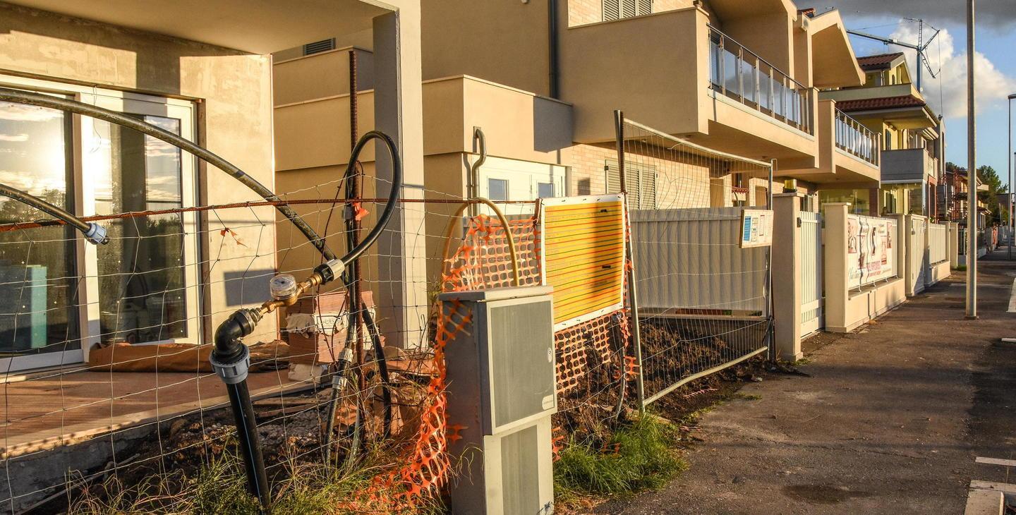 Zona Poggione, collaudi al palo Disagi (e spiragli) per 35 famiglie 