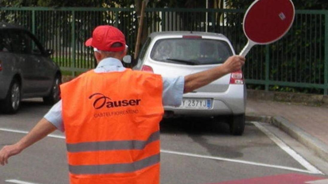 I volontari dell’Auser nonni vigili alle scuole
