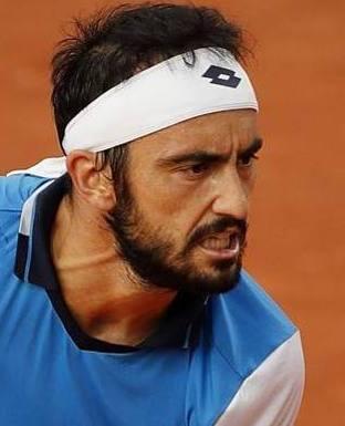 Epico Giustino, dopo 6 ore batte Moutet. Fuori Fognini