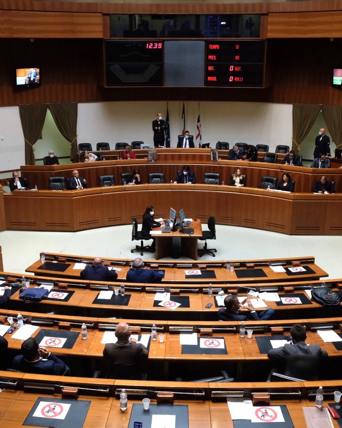 Alle imprese 67 milioni Il patto: nessun licenziamento