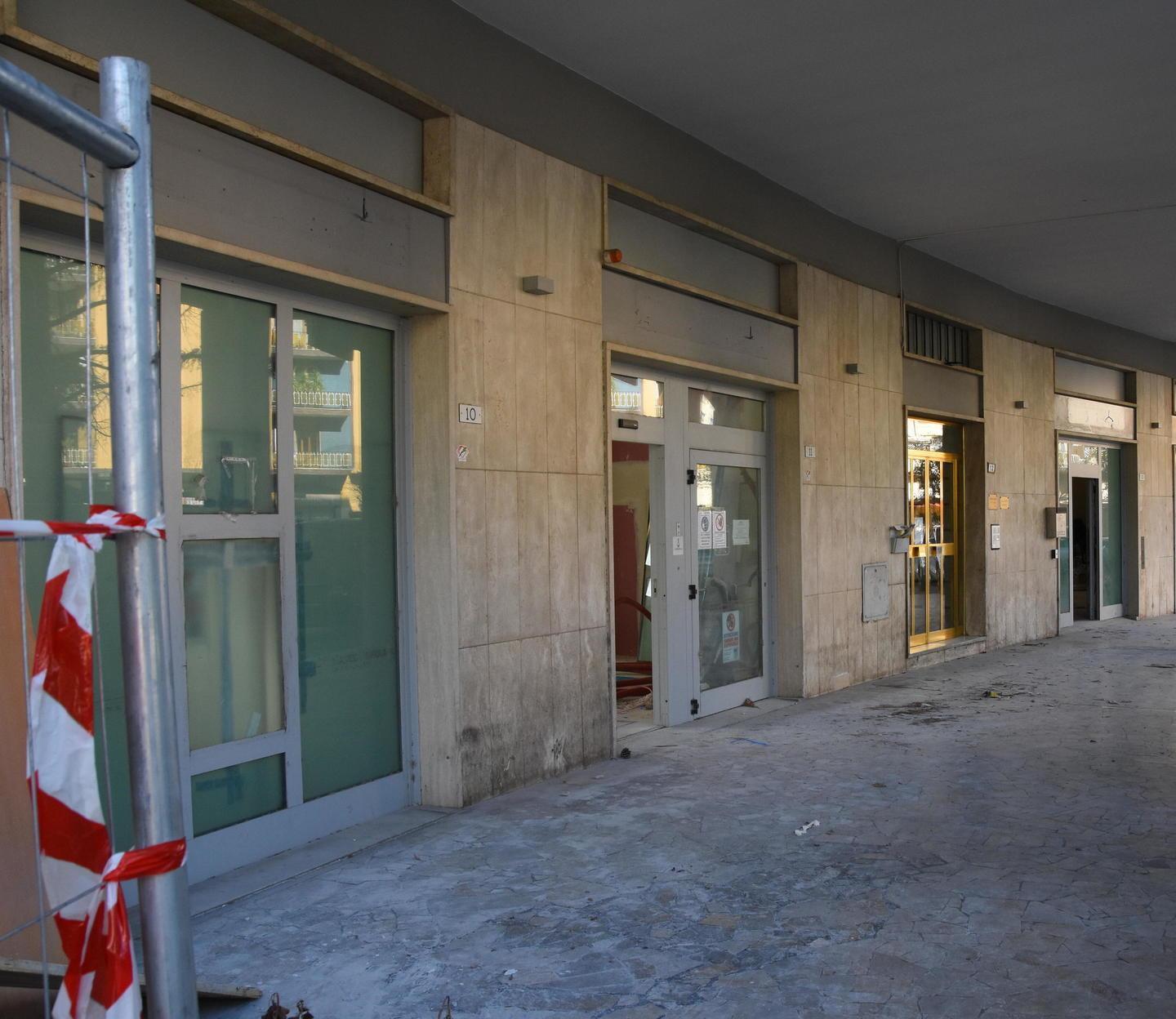 In città apre un altro supermercato, lavori iniziati in piazza Volturno 