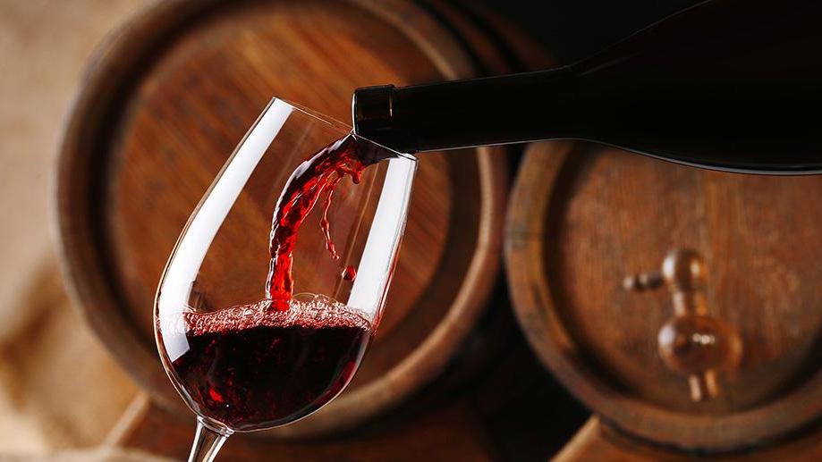 Ecco le 4 cantine modenesi che conquistano i "3 bicchieri" del Gambero Rosso per il Lambrusco