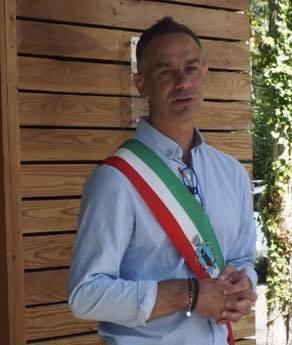 Lezioni a distanza grazie al pc donato dal Comune