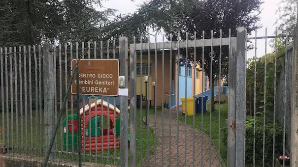 Il Comune ci ripensa non chiuderà il centro giochi per i bambini