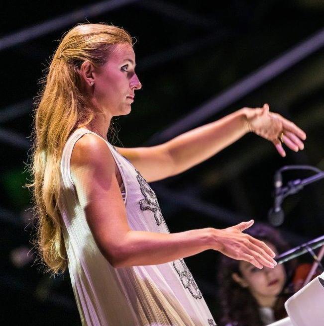 Giovane direttrice d’orchestra per “Opera!” al teatro Verdi