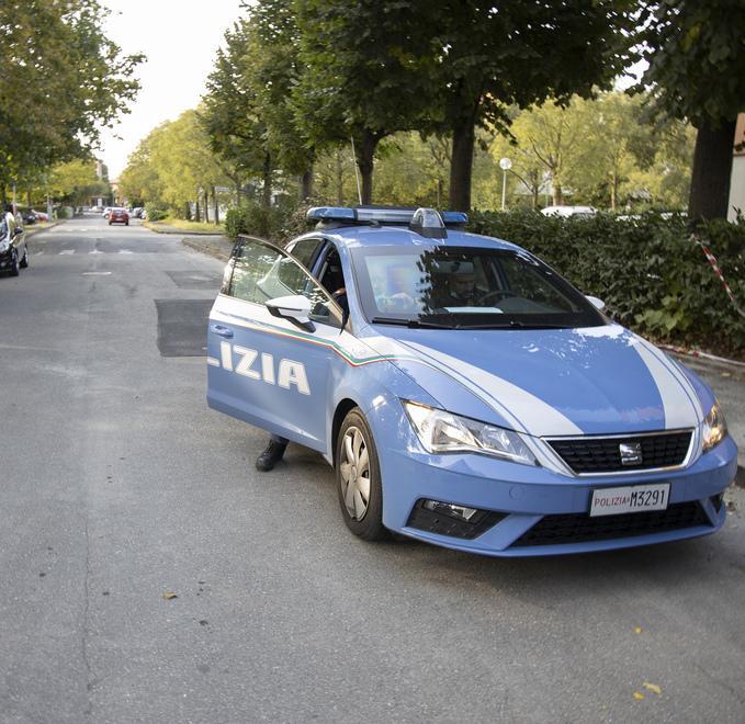Modena. Si dà fuoco in strada: salvato dai passanti 