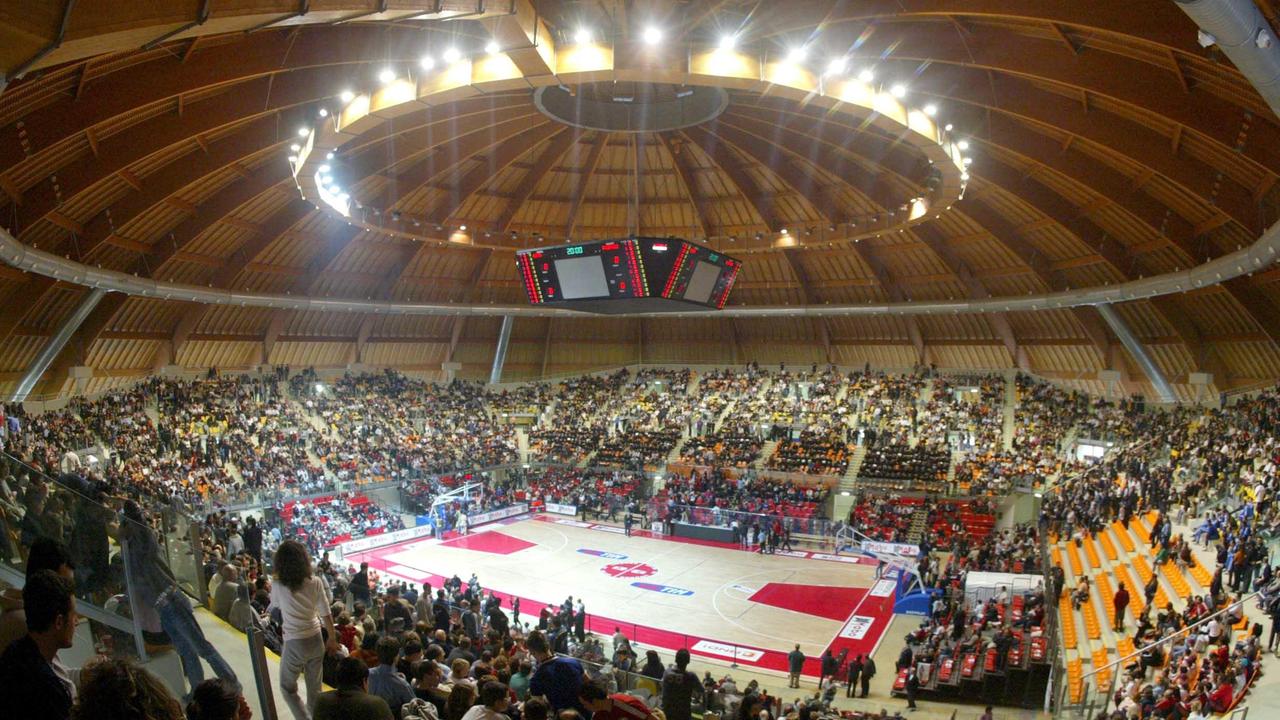 Il basket e il volley tornano al Palamodì, Salvetti: «Qui A2 femminile e B maschile»