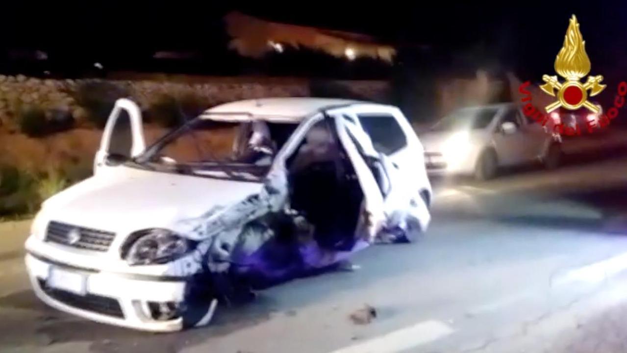 Arzachena, scontro frontale tra due auto: grave un 54enne