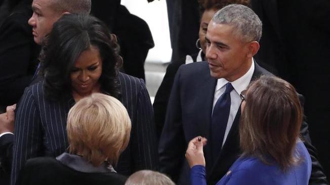 Usa: all'asta gli abiti di Barack e Michelle Obama