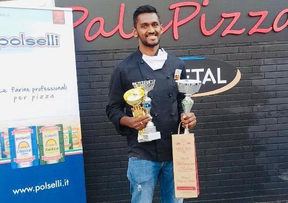 Sedrick durante la premiazione (foto Sernacchioli)