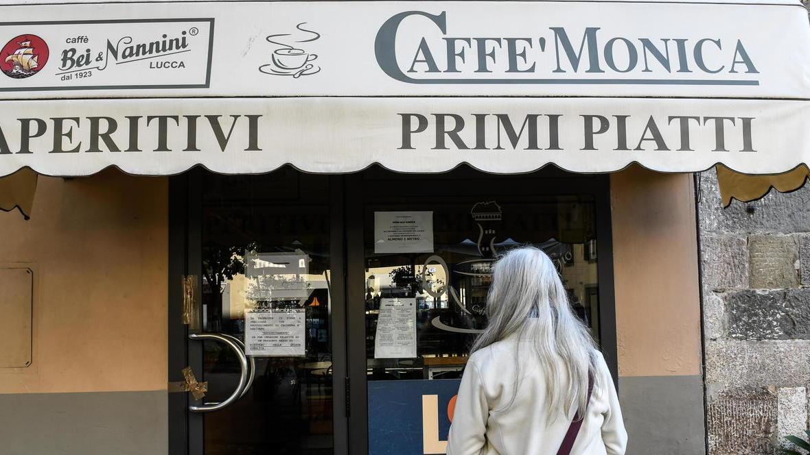 Sequestrato il bar Monica per musica ad alto volume
