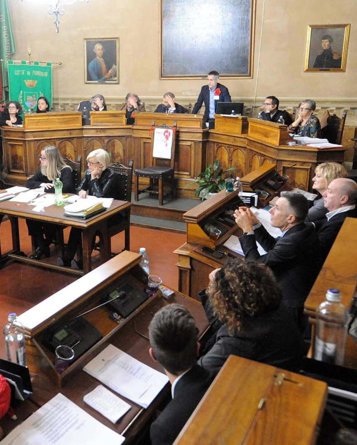 «L’amministrazione è impegnata a gestire solo l’ordinario»