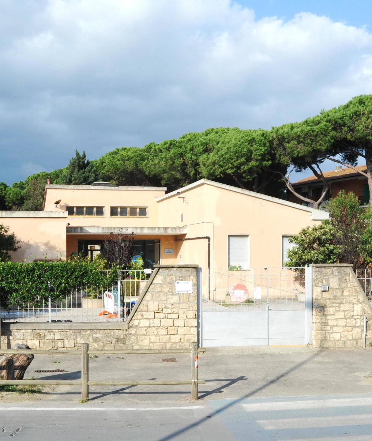 Si nasconde in un bar alla vista dei carabinieri