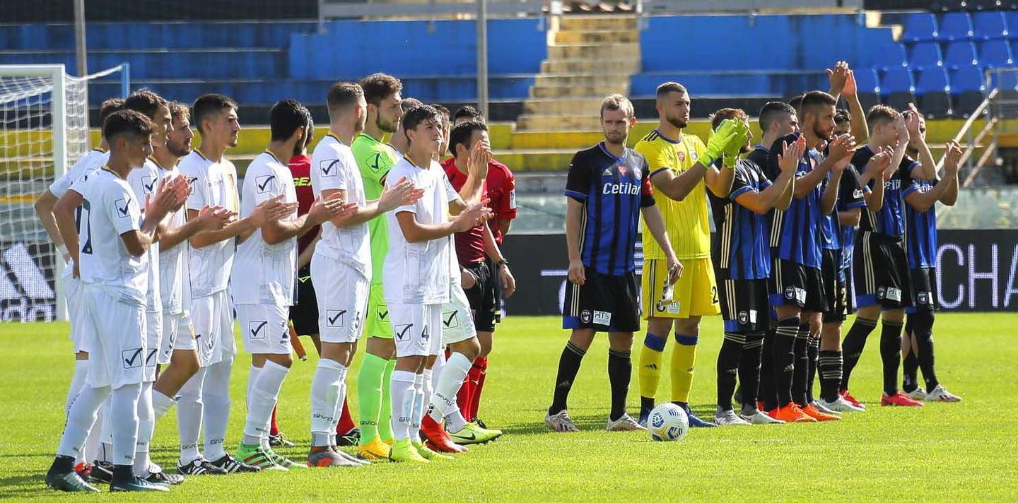 Sibilli parla chiaro: un gol per tempo e Loria para un calcio di rigore 