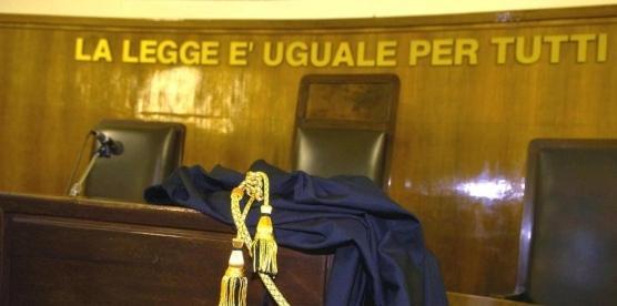 Aggressione al centro migranti: sfilano i testimoni