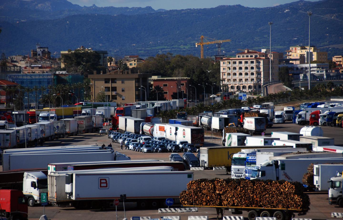 Autotrasporto in crisi in arrivo 5 milioni 