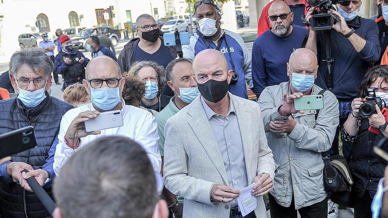 Il gruppo-Cerea non si vede Salvetti: «Un’offesa alla città»