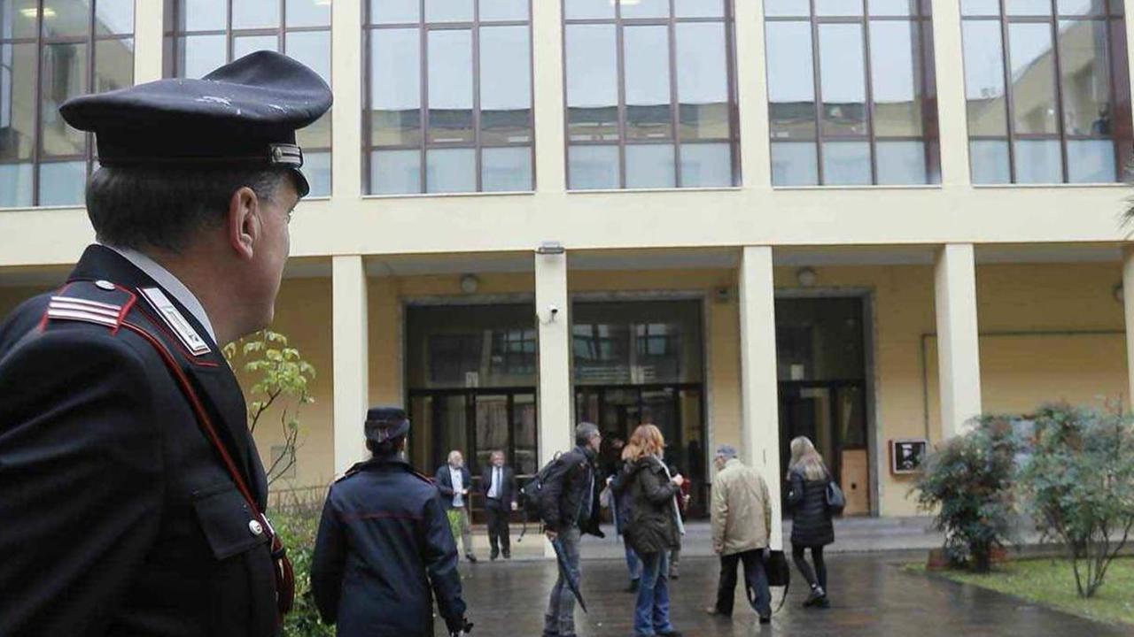 Soldi spariti, ex amministratrice a processo