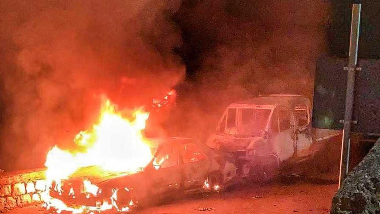Bolotana, famiglia rom nel mirino degli incendiari