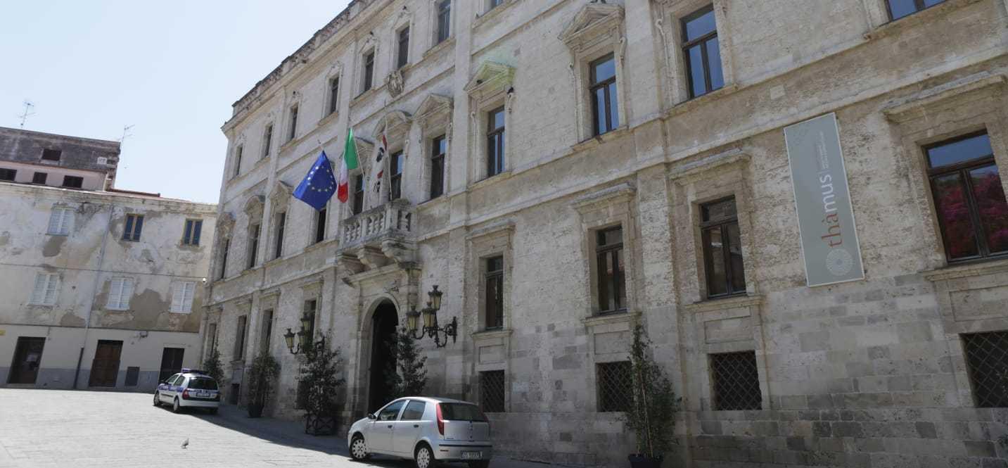 Giunta al completo ma in teleconferenza 