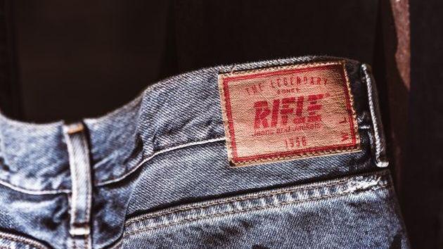 Fallisce la Rifle, storica azienda fiorentina di jeans con 96 dipendenti