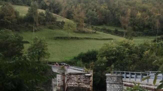 Crollo del Lenzino, ponte provvisorio entro 5-6 mesi