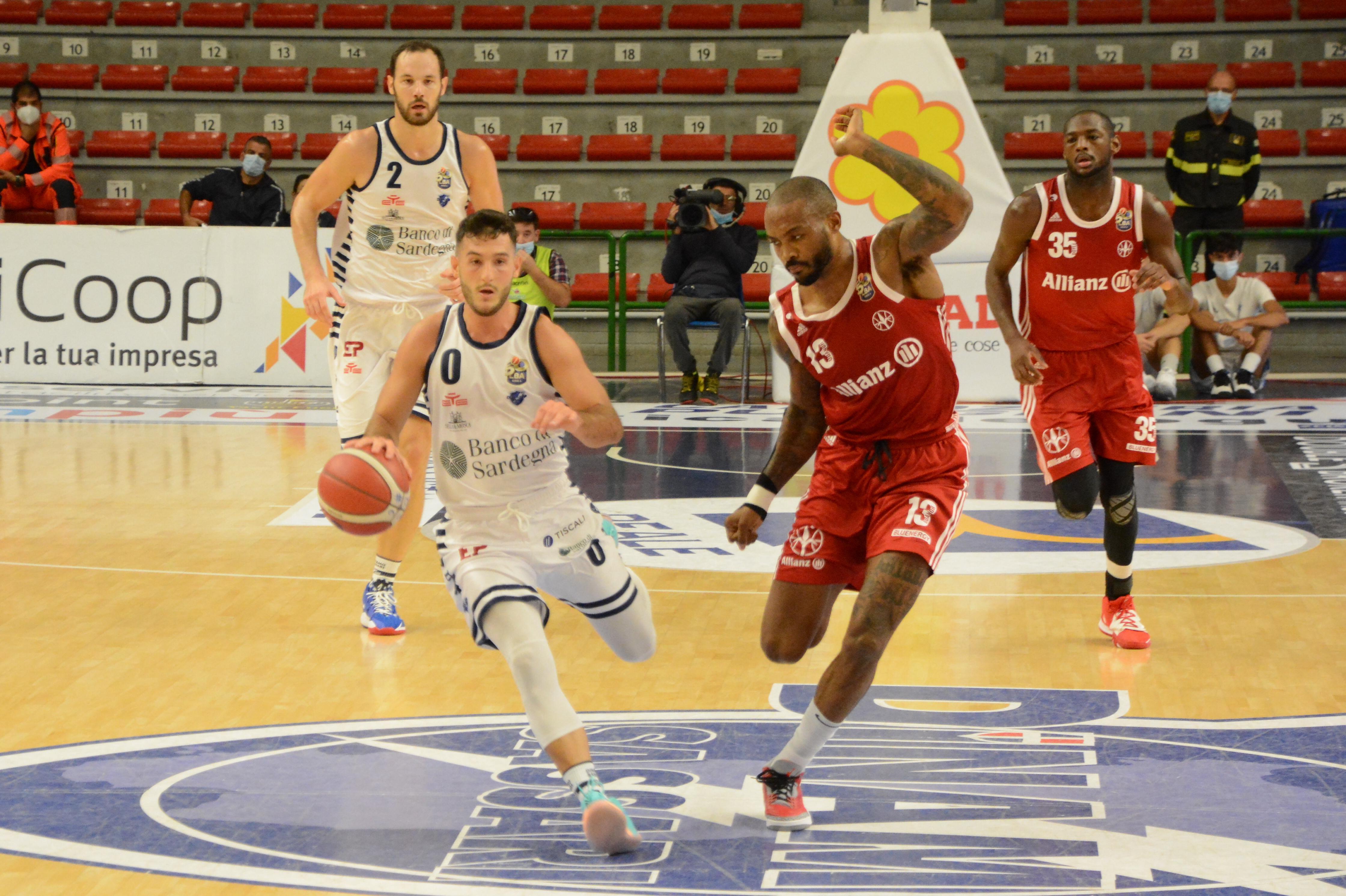 La Dinamo inciampa in casa, Trieste vince in volata