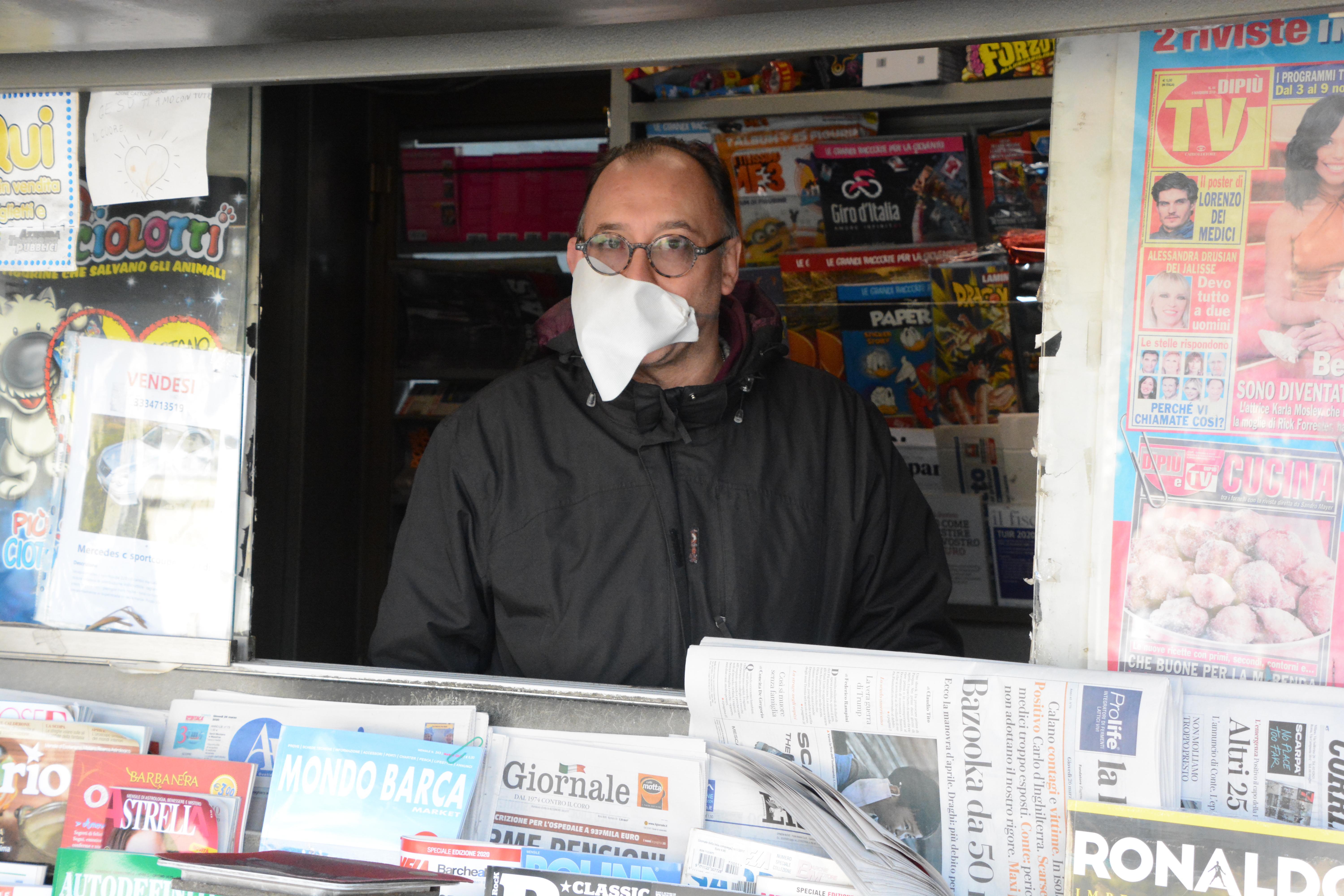 Francesco Dessole, edicola in via Asproni, Sassari