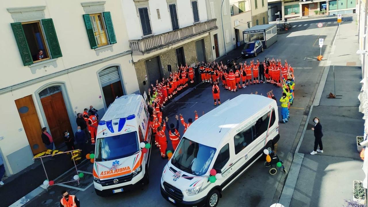 Due mezzi in più per le Pubbliche assistenze