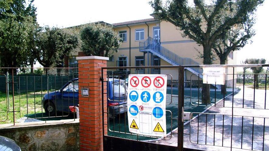 Topo nella scuola, lezioni sospese di nuovo al Pollino