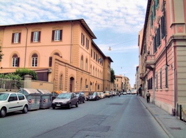 Professore positivo al coronavirus, due classi in quarantena alle Micali 