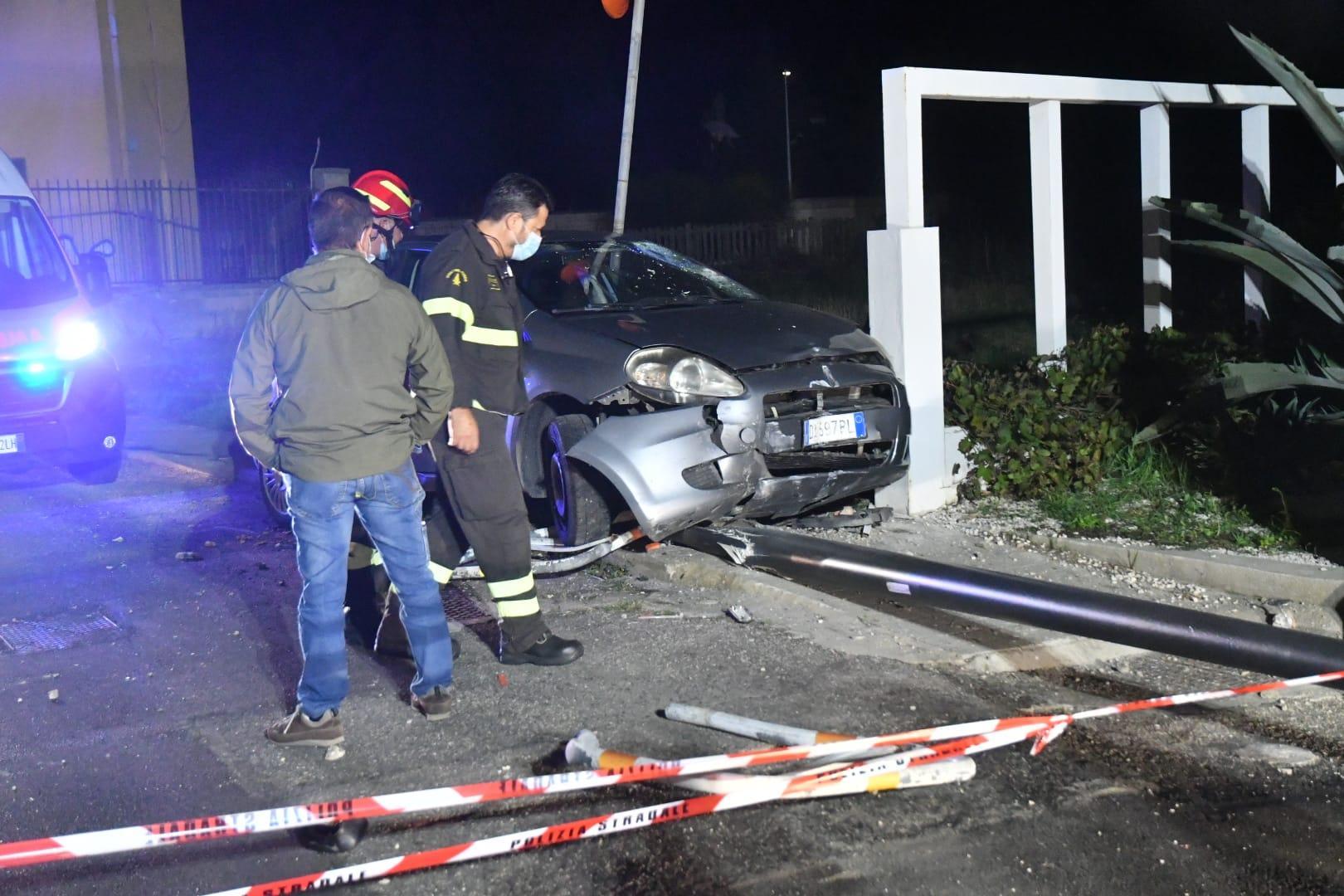 L'incidente in cui ha perso la vita una donna (foto Francesco Pinna)