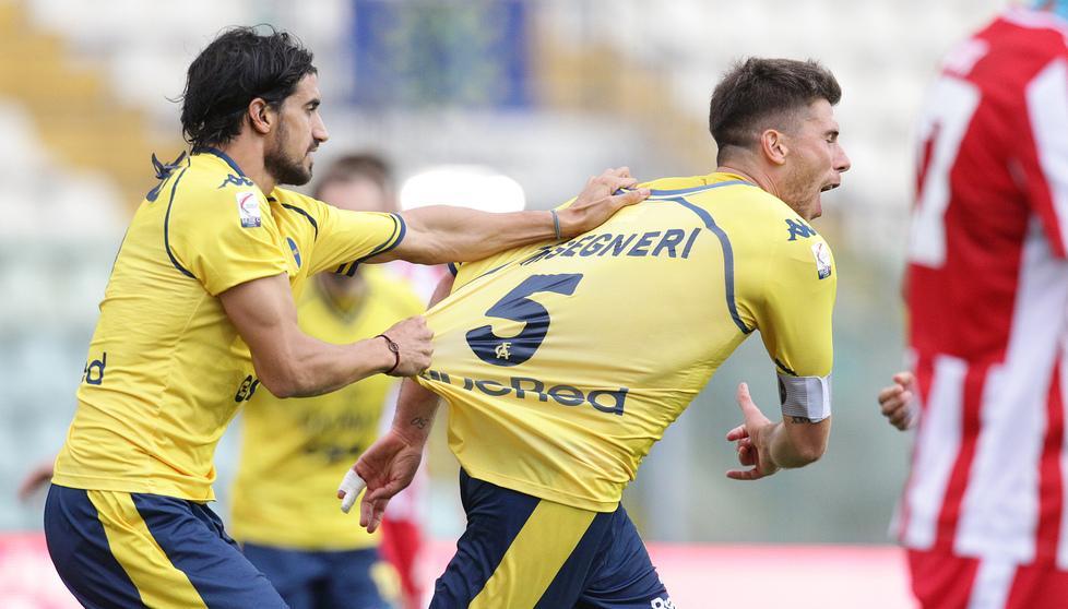 Si accende il genio di Sodinha, il Modena vince e comanda 