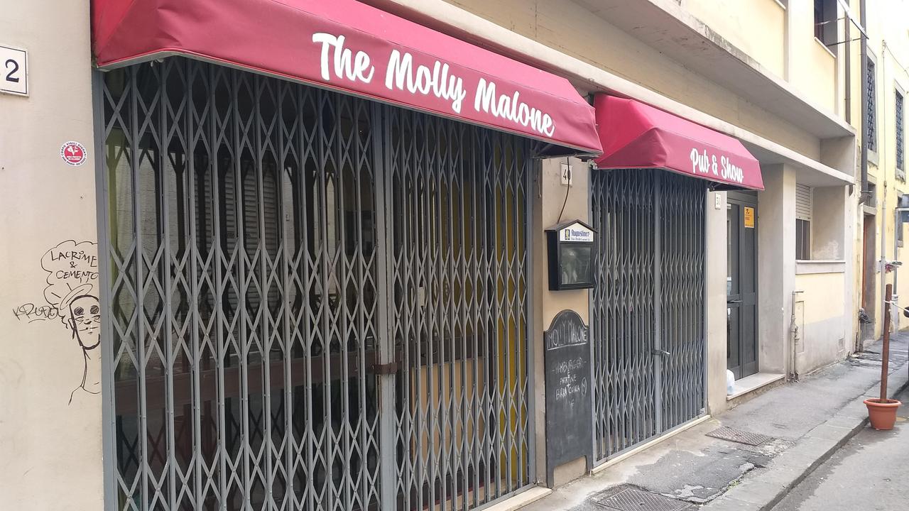 Il pub "The Molly Malone" di via della Posta, in centro