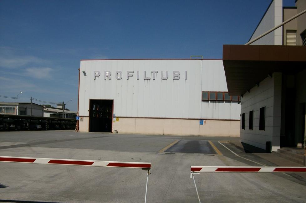  Profiltubi acquisita da un pool di banche 