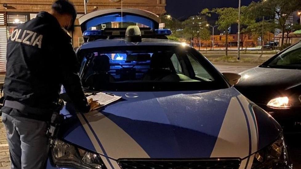 «Dacci tutti i soldi» Tentano la rapina con pistola e fucile