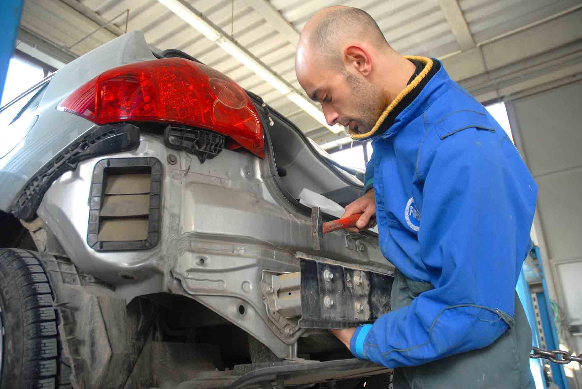 Selezione in corso a Buti per 10 verniciatori 