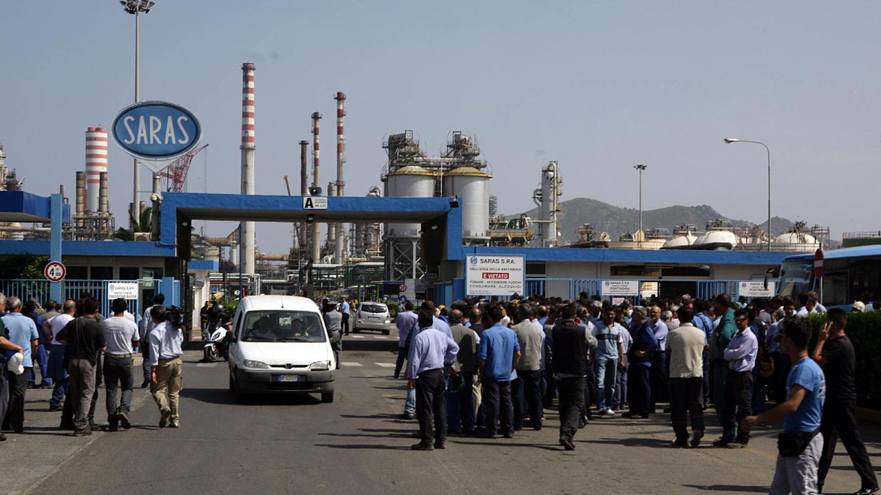 Contrabbando di petrolio e di carburante: la Saras respinge le accuse