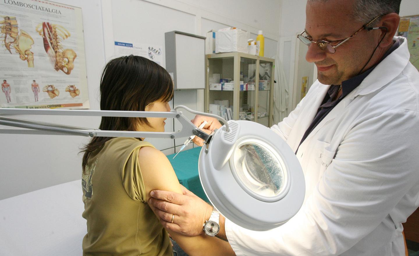 Il vaccino anti influenzale ora si prenota on line: ecco come