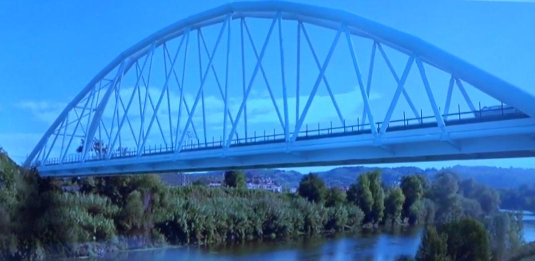 Un rendering del progetto del nuovo ponte sull’Arno che collegherà Capraia e Limite e Montelupo Fiorentino