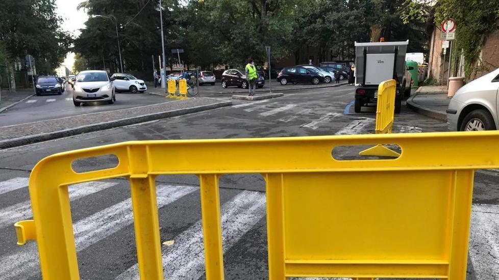 Via Samarotto chiusa anche al pomeriggio