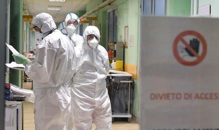 Altri 4 casi positivi e la morte di un 81enne nella provincia apuana