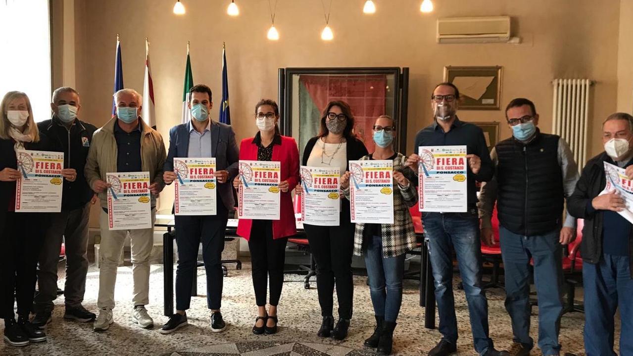 Transenne, steward e ingressi limitati alla fiera di Ponsacco