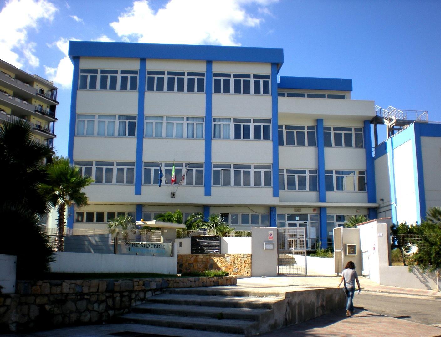 La scuola davanti al mare dagli anni sessanta forma gli esperti della navigazione