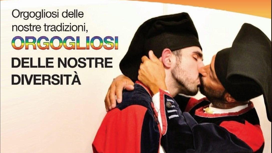 Bacio gay in un manifesto elettorale a Nuoro, Fabrizio: "Abbiamo fatto il botto perché il problema esiste"
